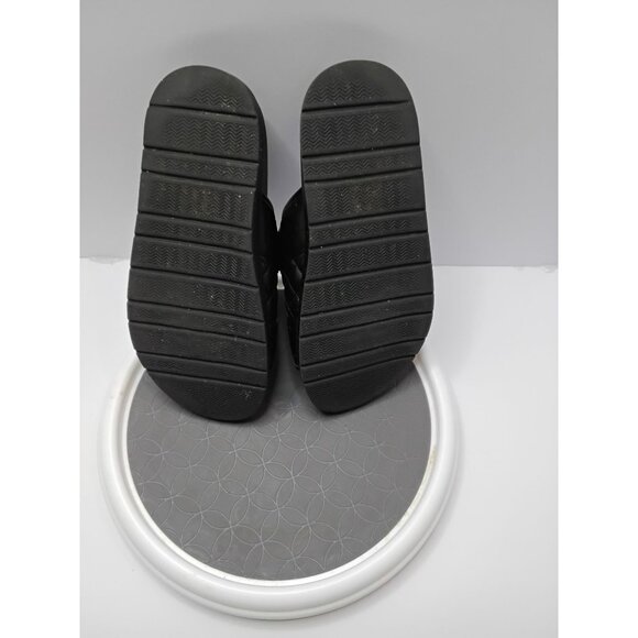Torrid Womens Black Quilted Double Strap Slide Sandals W/ Silver Buckles Size 7. - Picture 4 of 7